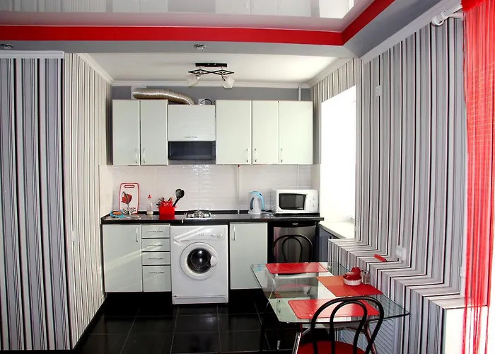 Apartment On Bohoiavlenskyi Avenue